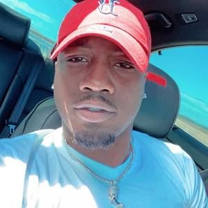 Meet your Posher, Malik